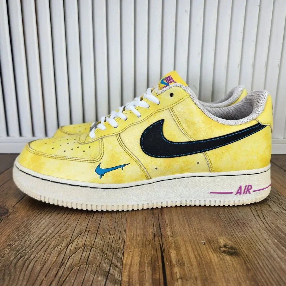 Nike Air Force 1 Peace Love & Basketball Sneakers Mens Sz 9.5 Yellow DC1416-700